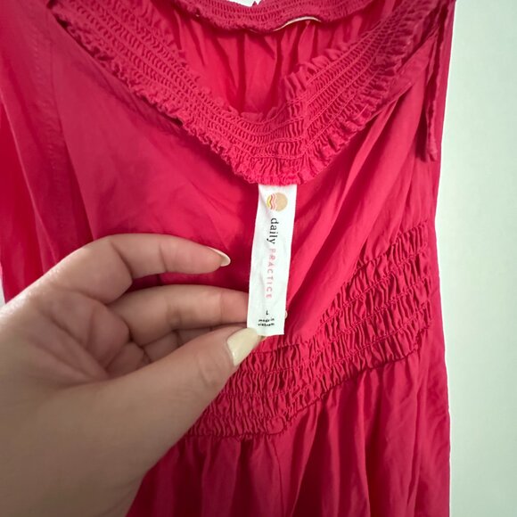 Daily Practice Tiered High-Low Midi Dress - Picture 4 of 4